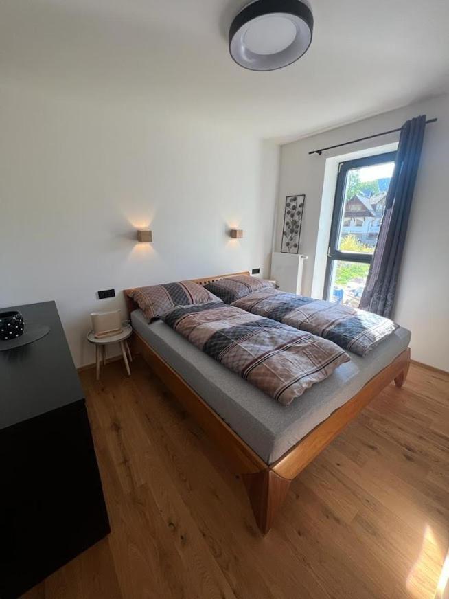 Luxusni Apartman Grand V Centru Harrachova Se Soukromou Mega Terasou, S Privatnim Parkovanim Zdarma, S Moznosti Dobijeni Wallbox Ev A Vyhledem Na Harrachovsky Kostelicek Ngoại thất bức ảnh